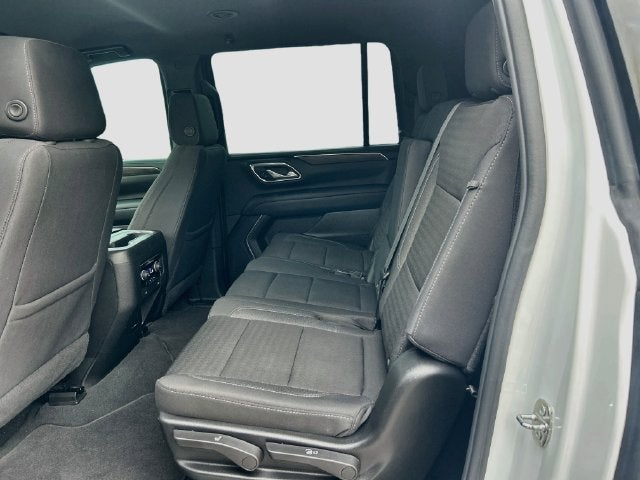 2024 Chevrolet Suburban LS