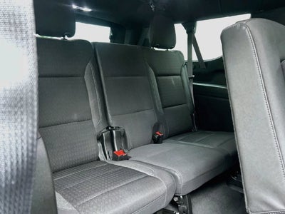 2024 Chevrolet Suburban LS