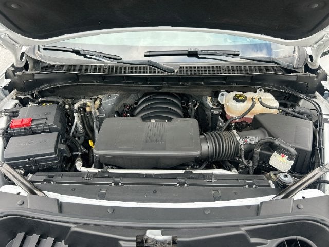 2024 Chevrolet Suburban LS