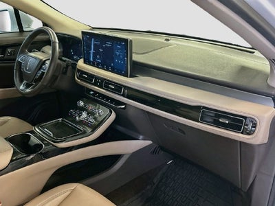 2022 Lincoln Nautilus Standard