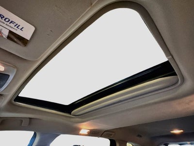 2023 Toyota Sienna XLE 8 Passenger