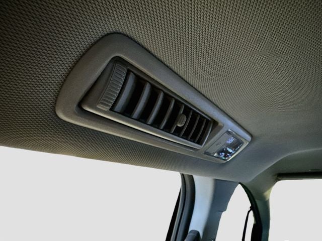 2023 Toyota Sienna XLE 8 Passenger
