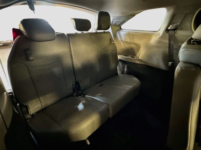 2023 Toyota Sienna XLE 8 Passenger