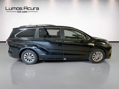 2023 Toyota Sienna XLE 8 Passenger